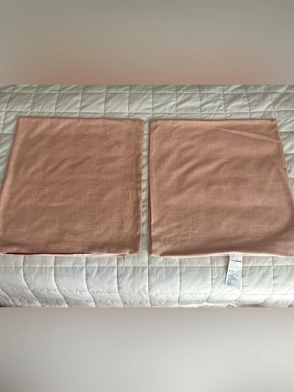 Crate & Barrel Set of 2 Organic Cotton Pillow Covers 20x20 Pink NWOT Covers Only